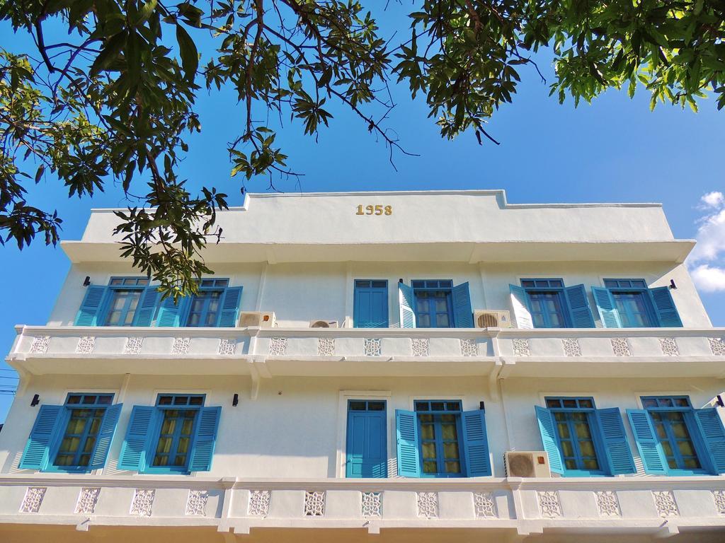 Luang Prabang Hotel Экстерьер фото